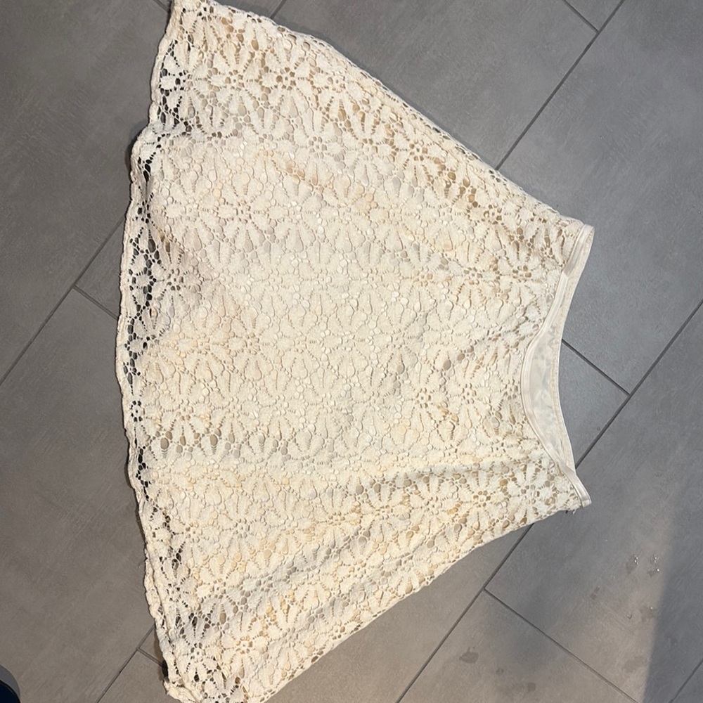 Cache Cream Embellished A-Line Skirt Knee-Length